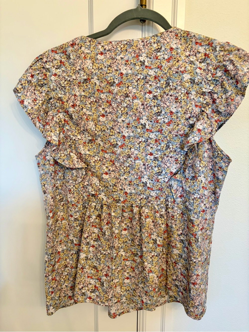Pleione Floral Ruffle Button-Front Blouse - Multi-Color - Picture 2 of 6